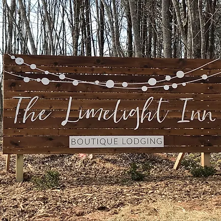 The Limelight Inn-3