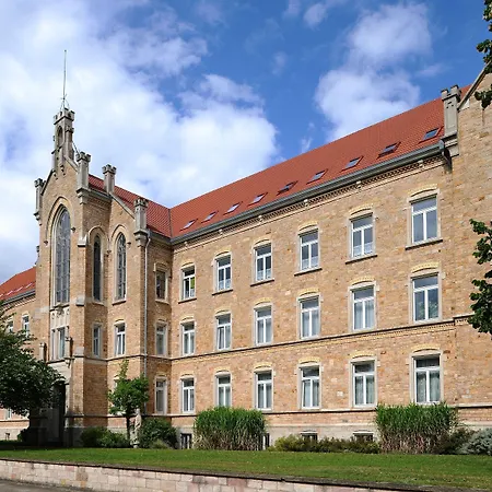 Bildungshaus St. Bernhard - Wohnen und Tagen-3