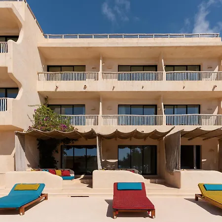 Hannah Formentera-2