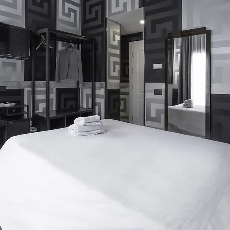 Hotel Deco-2