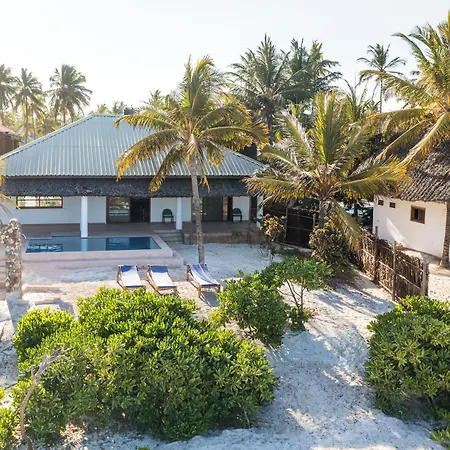 Marafiki Beach Hotel & Spa-3