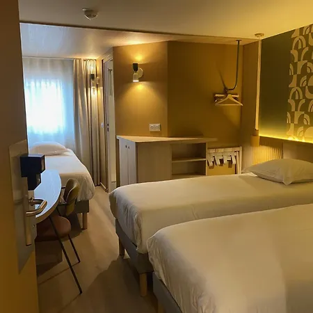 Brit Hotel Poitiers Beaulieu-3