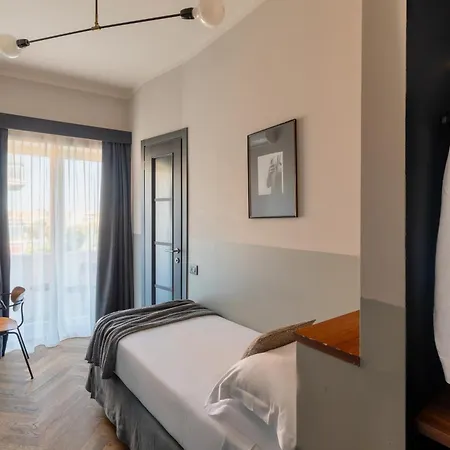 C-Hotels Club House Roma-2