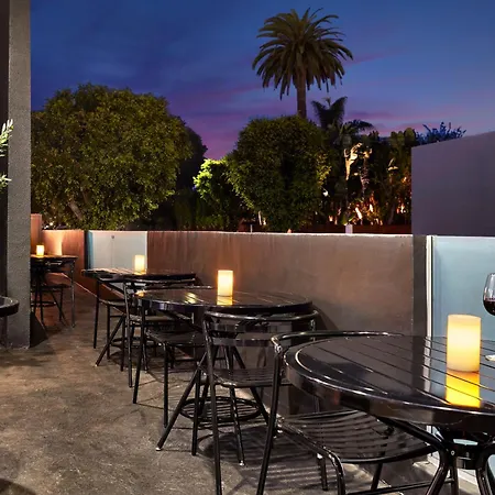 Elan Hotel-2
