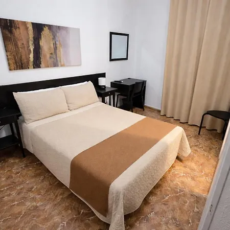 Hostal Prada-3