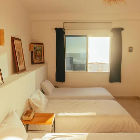 Olas Surf Camp-3