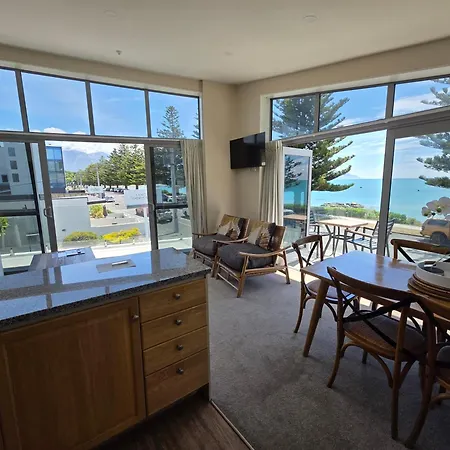 Kaikoura Waterfront Apartments-3