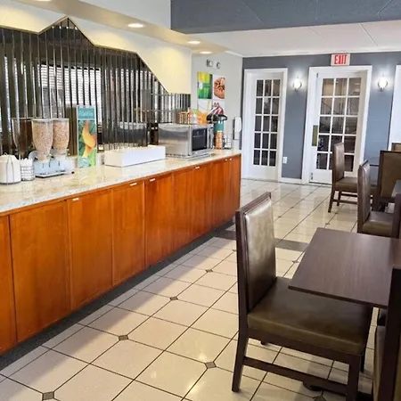 Quality Inn Milan-Sandusky-2