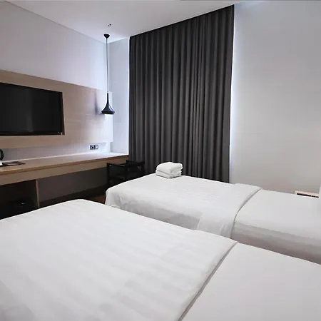 Rivoli Hotel Jakarta-3