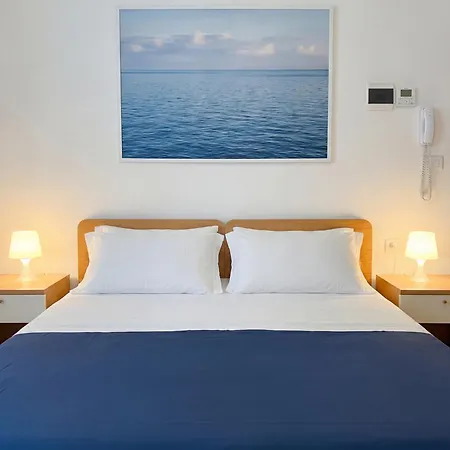 Hotel Vela-3