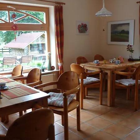 Pension Moritz und Hofladen unterm Storchennest -16303 Schwedt,Schwedter Allee1-2