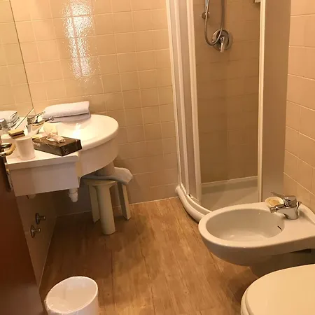 Hotel Roma-3