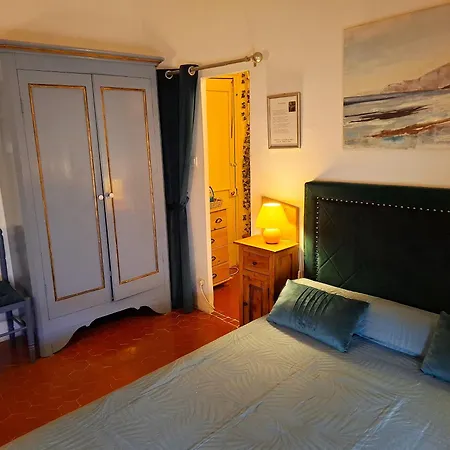 Domaine du Paraïs B&B-2