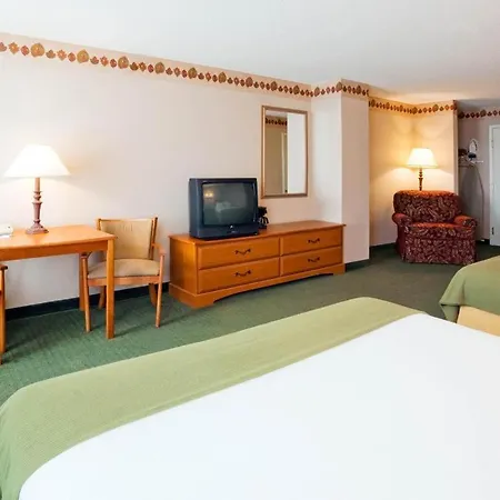 Holiday Inn Express & Suites Winner By Ihg-3