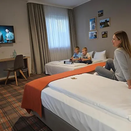Hotel Alpha-3