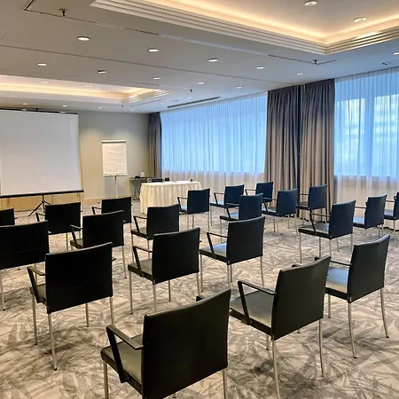 Park Inn By Radisson Berlin Alexanderplatz-3