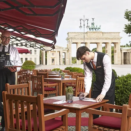 Hotel Adlon Kempinski Berlin-3