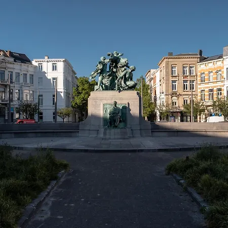 A Place Antwerp - Boutique Hotel Emile-2
