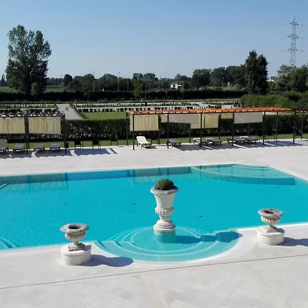 Hotel Relais Villa Cornér Della Regina-3
