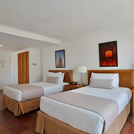 Hotel Almirante Cartagena Colombia-2