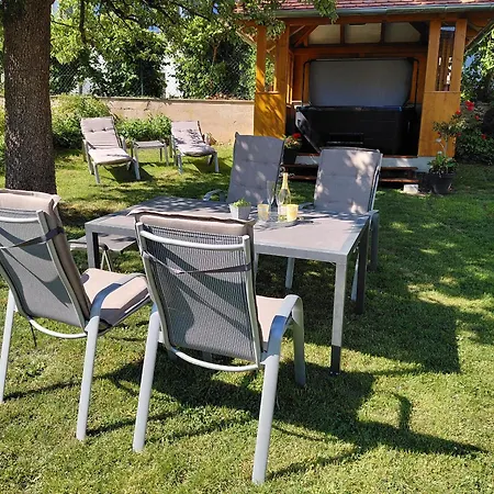 Pension Rosengärtchen-2