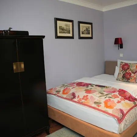 Boutique Hotel Sir & Lady Astor - The Charming City Hotels-2