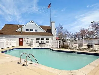 Suburban Studios-2
