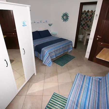 B&B Acquamarina Villasimius-3