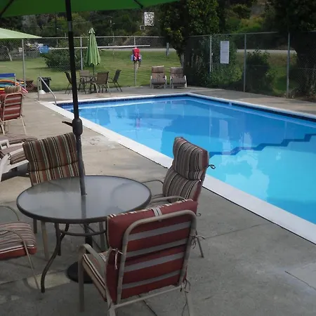 Johnny'S Motel-2