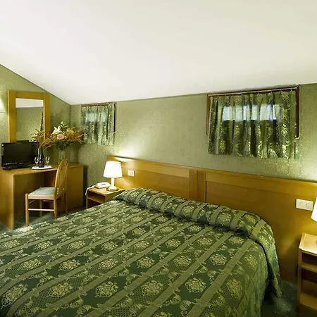 Hotel Spagna-3