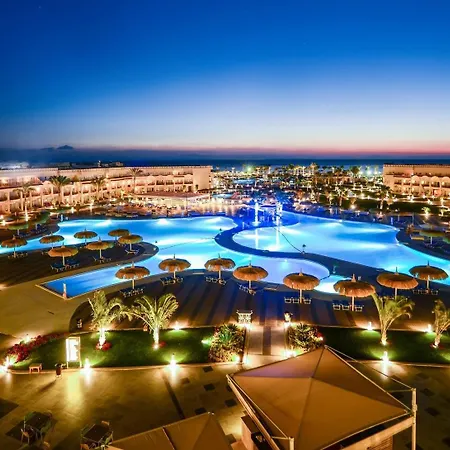 Pickalbatros Royal Moderna Sharm "Aqua Park"-3