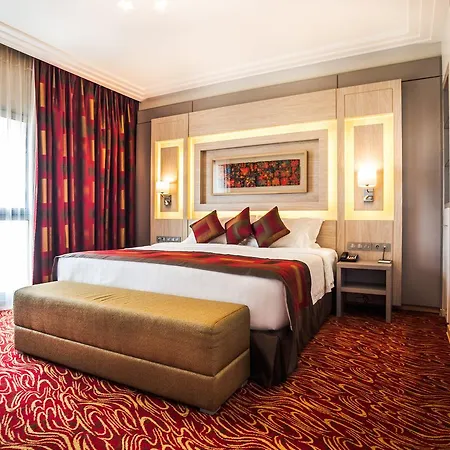 Golden Tulip Le Diplomate-2