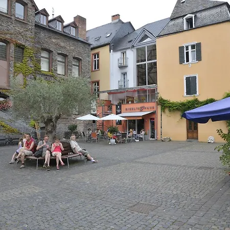 Rieslinghaus Bernkastel (ehm.Weinhaus Porn)-2
