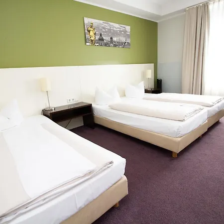 Hotel Dolomit-3