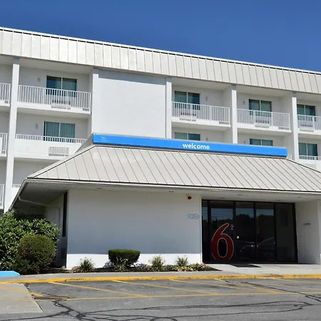Motel 6-Danvers, Ma - Boston North-2