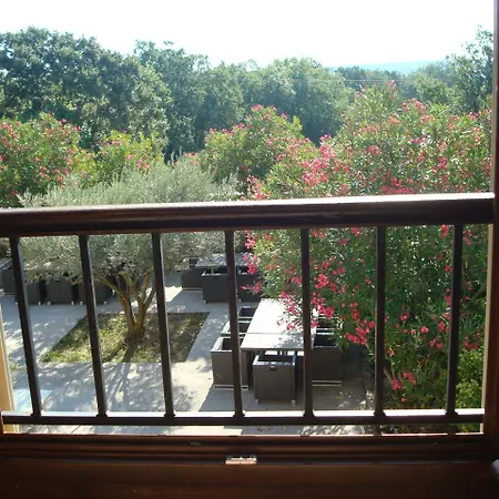 Hotel Le Mas de Rivet-2