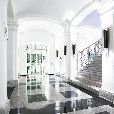Hotel Berlin Ostbahnhof-2