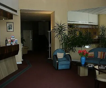 Hotel Alexandra-3