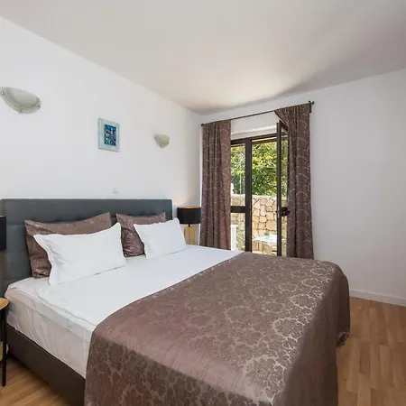 Villa Dard-2