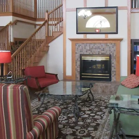 Quality Inn & Suites Alexandria-2