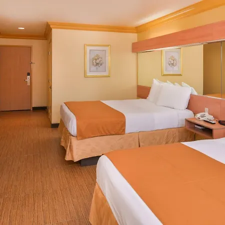 H3 Inn & Suites - Lax Airport - Los Angeles-2
