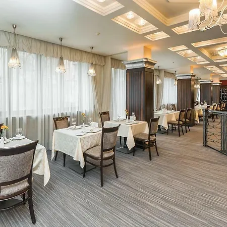 Chichikov Hotel-2