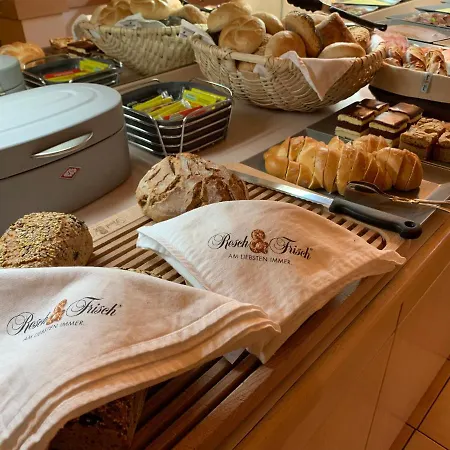 Hotel Garni Rebgarten-3