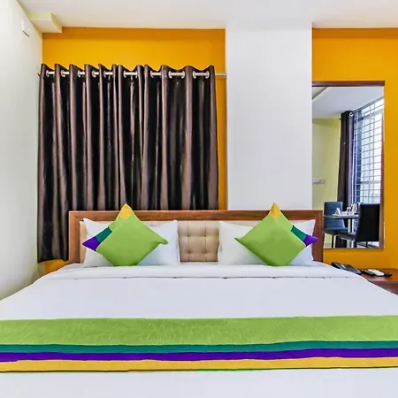 Itsy Hotels D'Comfort Inn-3