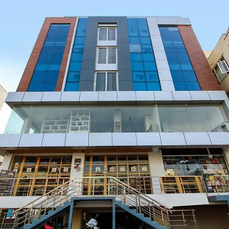 Itsy Hotels D'Comfort Inn-2