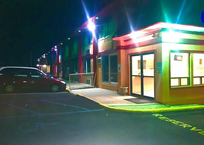 Red Carpet Inn & Suites Lima -Listing Partner