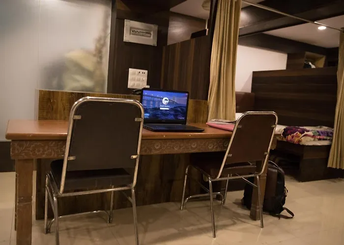 Hotel Alibaba Mumbai