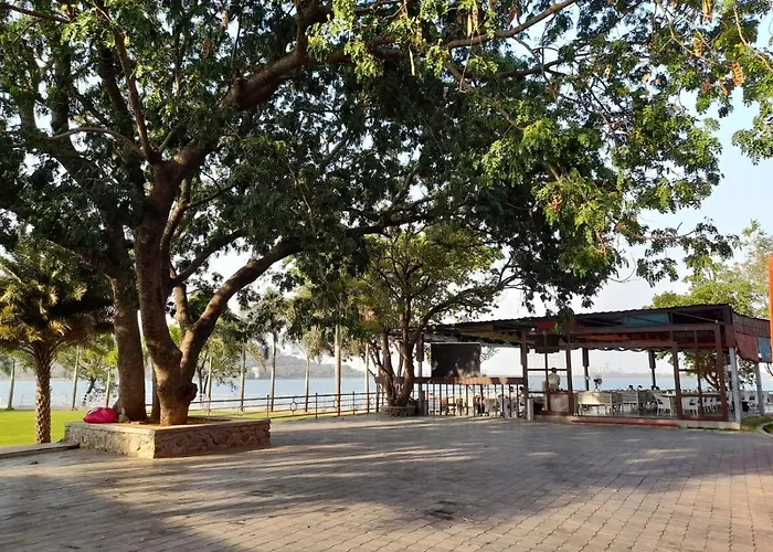 Aquarius Resort Gorhe Khurd