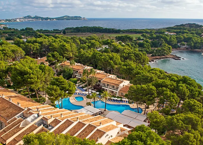 Hotel Iberostar Waves Pinos Park à Font de sa Cala