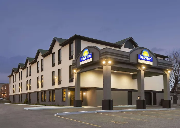 Days Inn By Wyndham Toronto East Lakeview